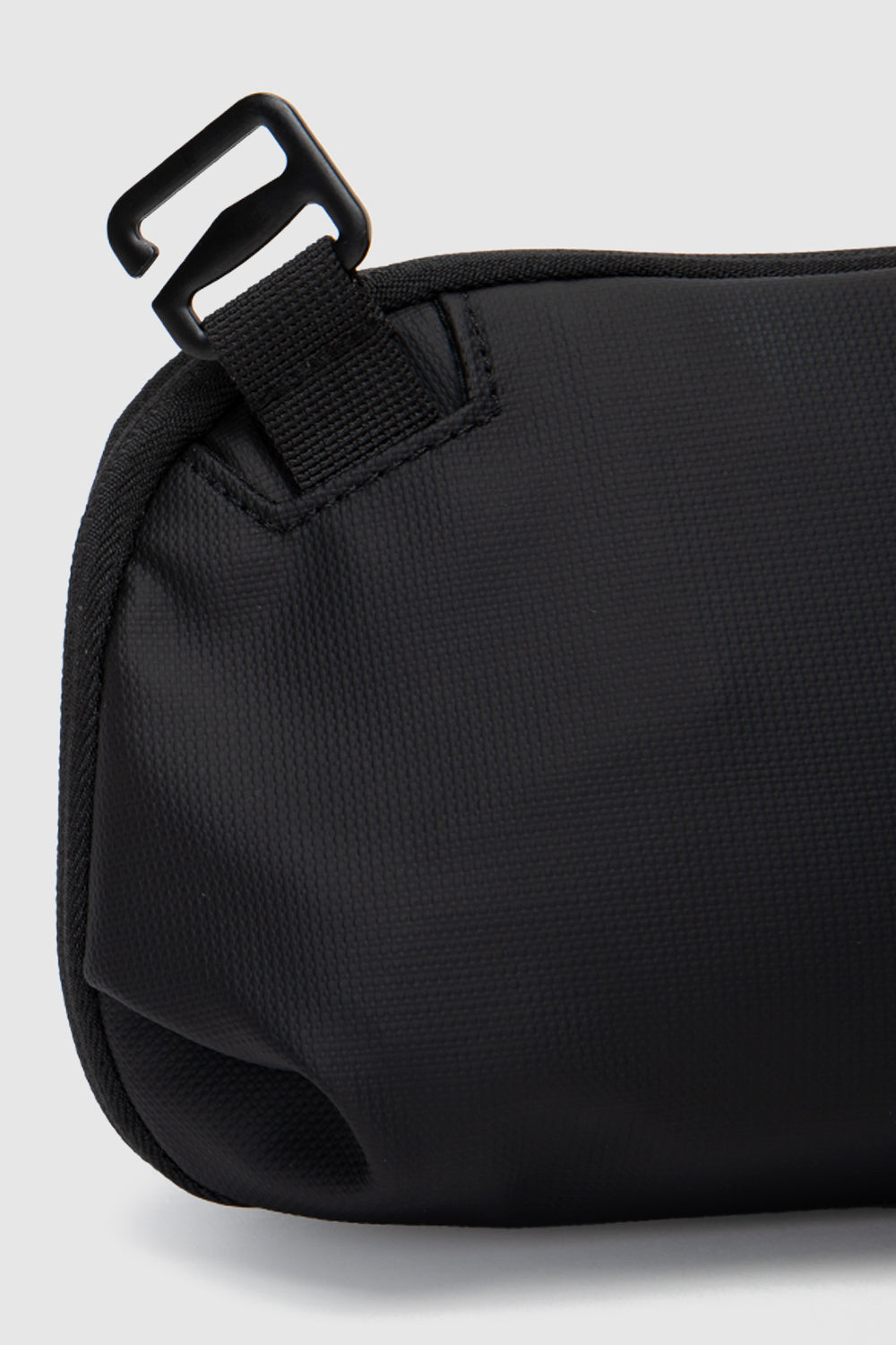 Tech Pouch Bogotá Negro 3 L-8