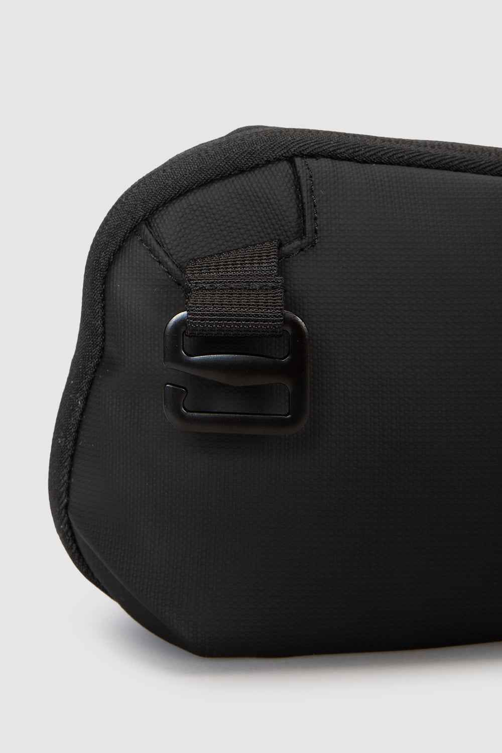 Tech Pouch Bogotá Negro 3 L-7