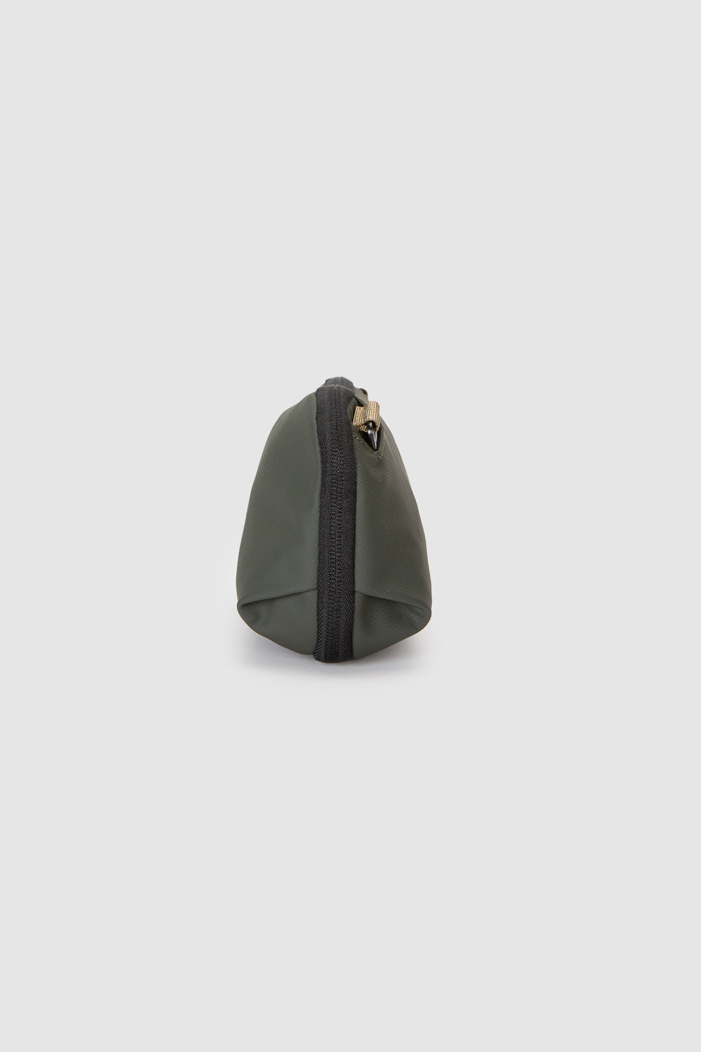 Tech Pouch Bogotá Oliva 3 L-3