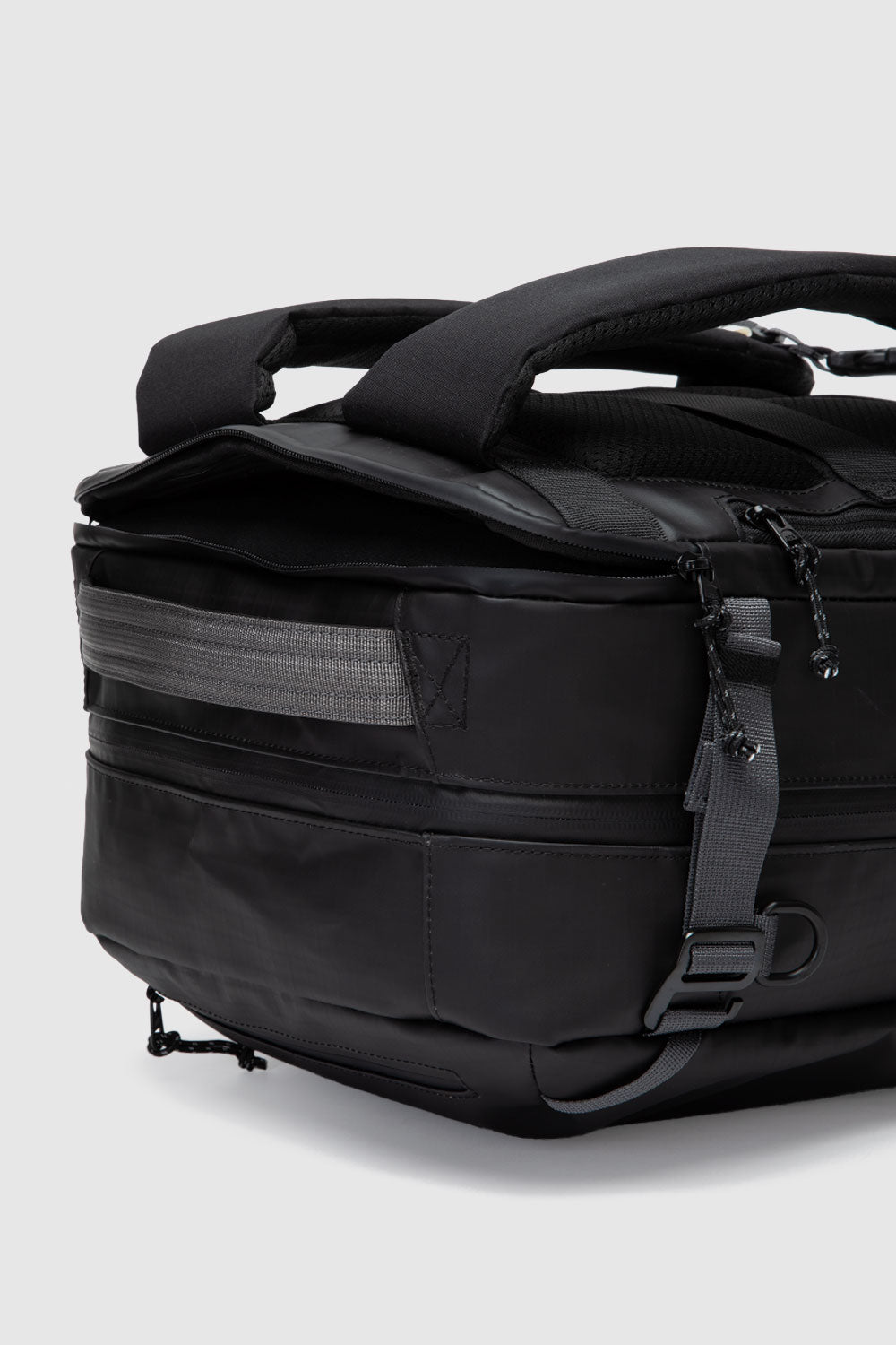 Mochila Kiev Negro 29 L + 5 L-8