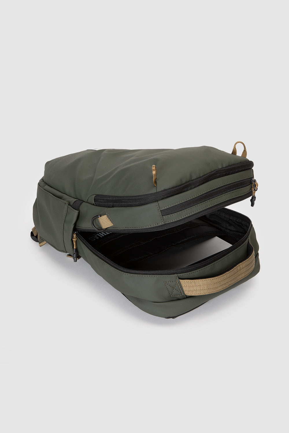 Mochila Petra Oliva 20 L-6