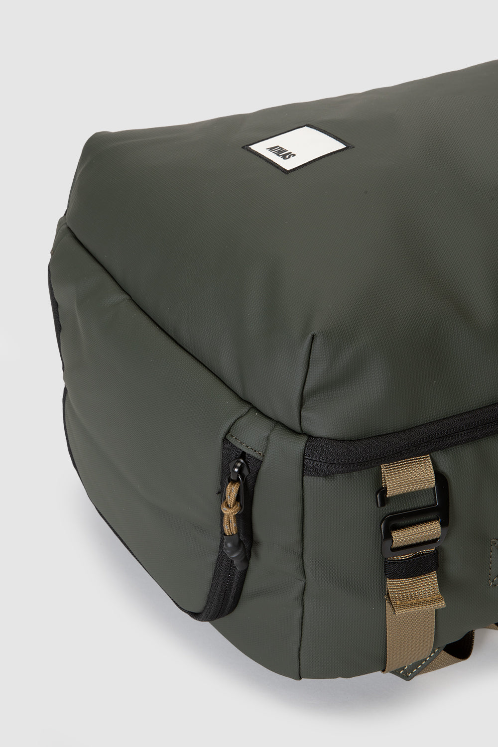 Mochila Toronto Oliva 29 L-8