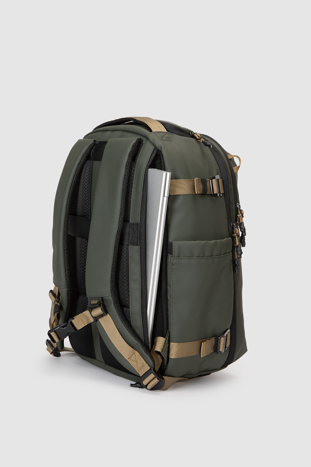 Mochila Toronto Oliva 29 L-4